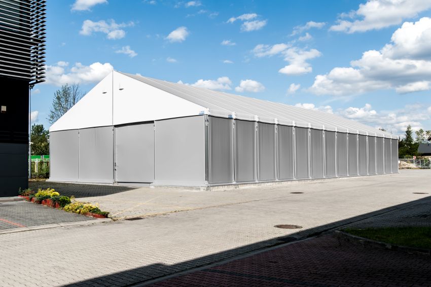 4. Hala namiotowa z PCV od Protan Elmark. 15m x 40m x 3m